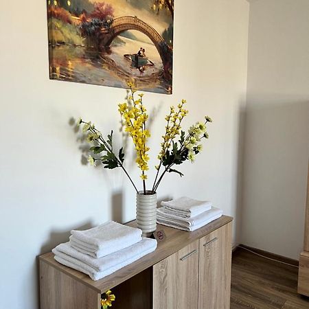 Mira Apartment คอนสตันซา ภายนอก รูปภาพ